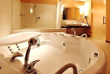 Отель Rosso Frizzante