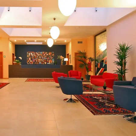 Rosso Frizzante Отель 3*