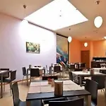 Hotel Rosso Frizzante 3*