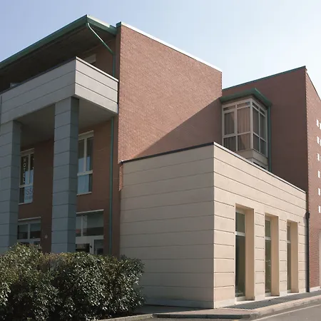 Hotell Rosso Frizzante Sorbara