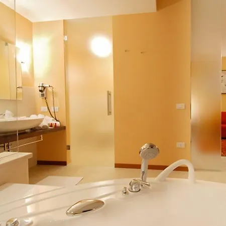 Hotel Rosso Frizzante