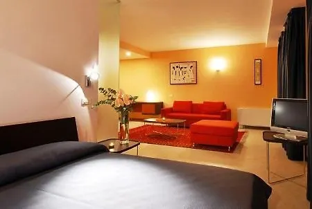 Rosso Frizzante Hotel