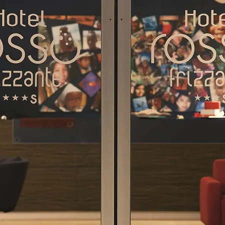 Rosso Frizzante Hotel