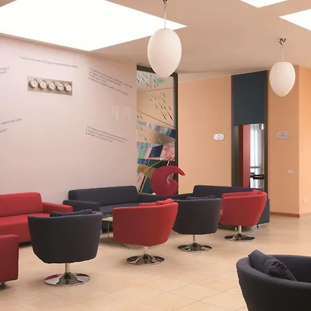 Rosso Frizzante Hotel Sorbara
