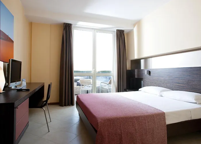 Rosso Frizzante Hotell Sorbara