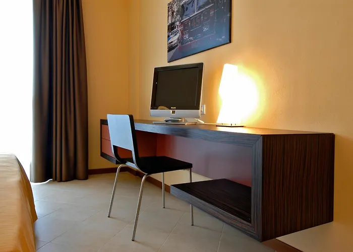 Rosso Frizzante Hotell 3*