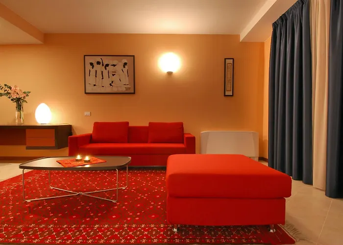 Rosso Frizzante Otel